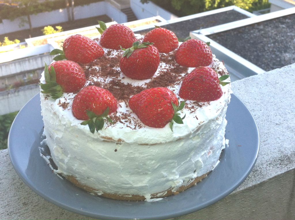 vegan, Torte, Schlagsahne, Schlagfix, backen, einfach