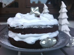 Vegan, Backen, Kirschtorte, Schwarzwälder, Torte, Schokotorte, Kirschen, Sahne, Schlagfix, HeLa, Schlagcreme, Weihnachten, Blogparade